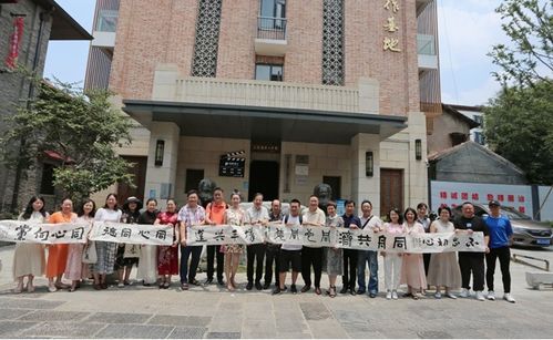 武昌區統一戰線書畫家慶祝中國共產黨成立100周年書畫創作筆會