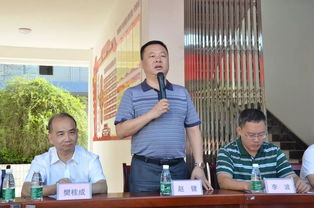 陜西省新聯(lián)會攜手西安市城固商會與陜西光大藥業(yè)集團赴城固縣開展愛心捐贈活動